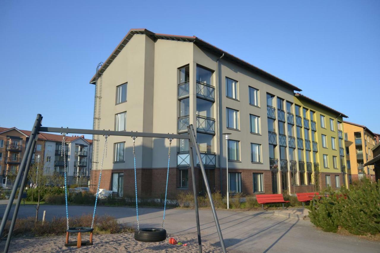 Galaxy Apartments Airport 반타 외부 사진
